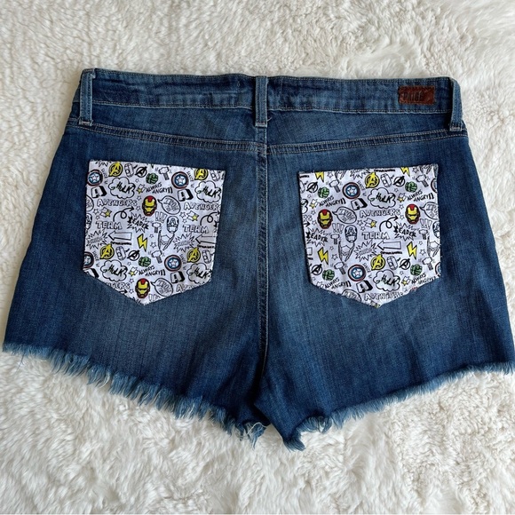 PAIGE Pants - PAIGE Daryn Upcycled Avenger Jean Shorts size 31